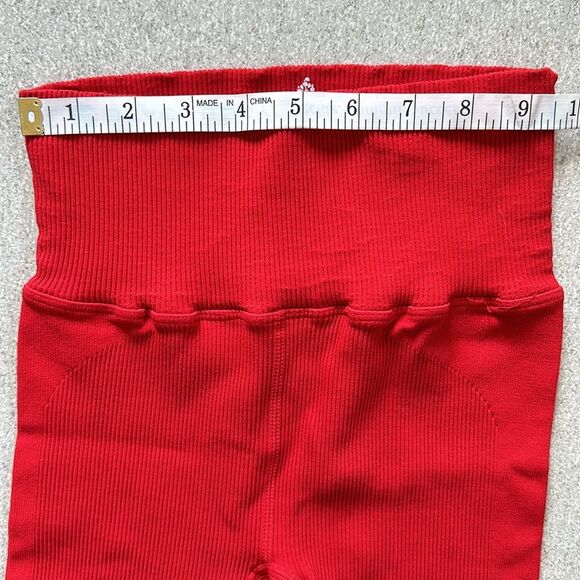 NEW Free People Movement Happiness Runs 5-inch Red Bike Sculpting Shorts XS/S - Picture 6 of 9